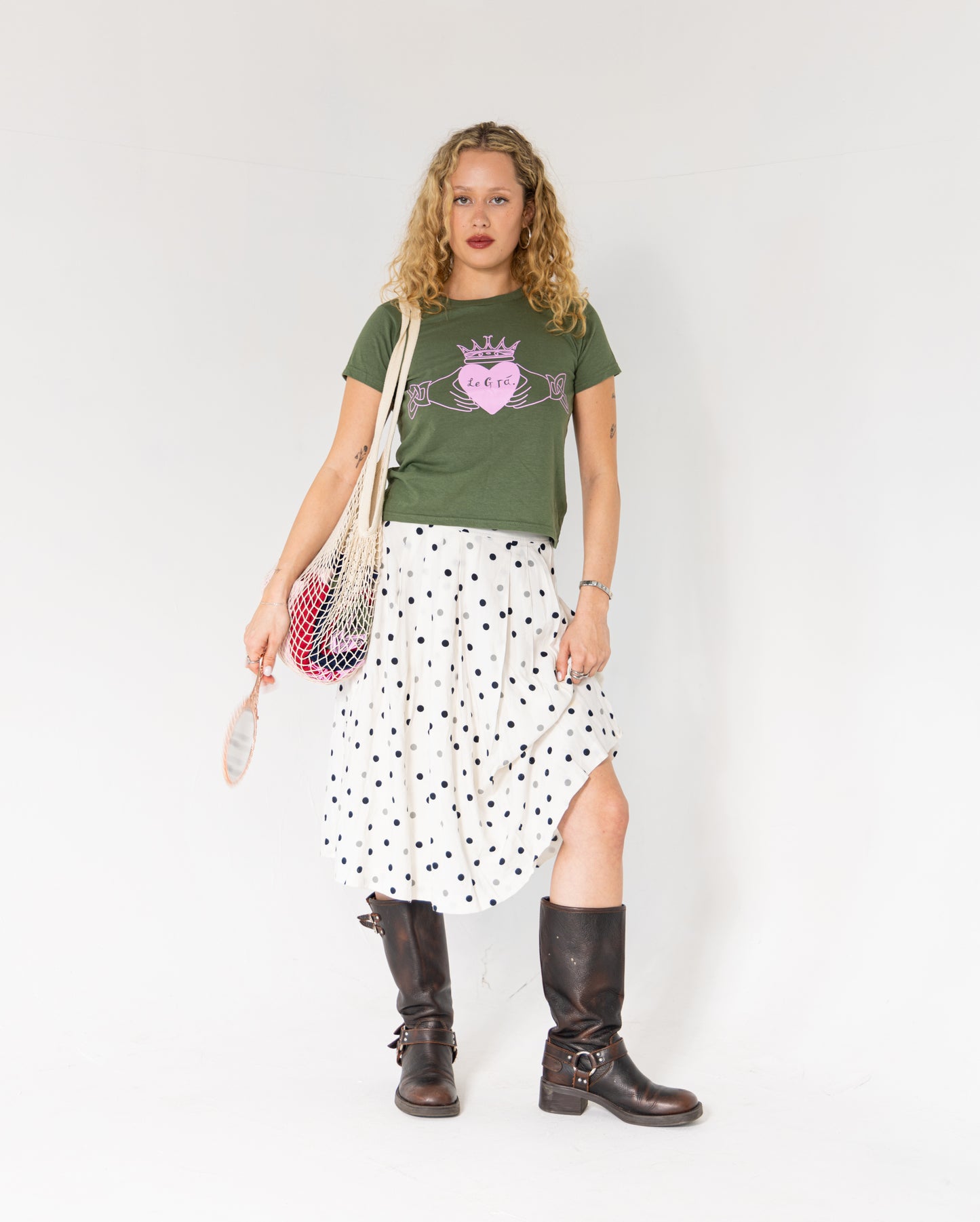 Le Grá Boxy Baby Tee in Military Green