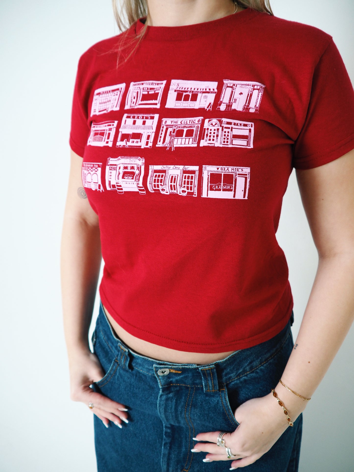 12 Pubs of Ditsy Boxy Baby Tee