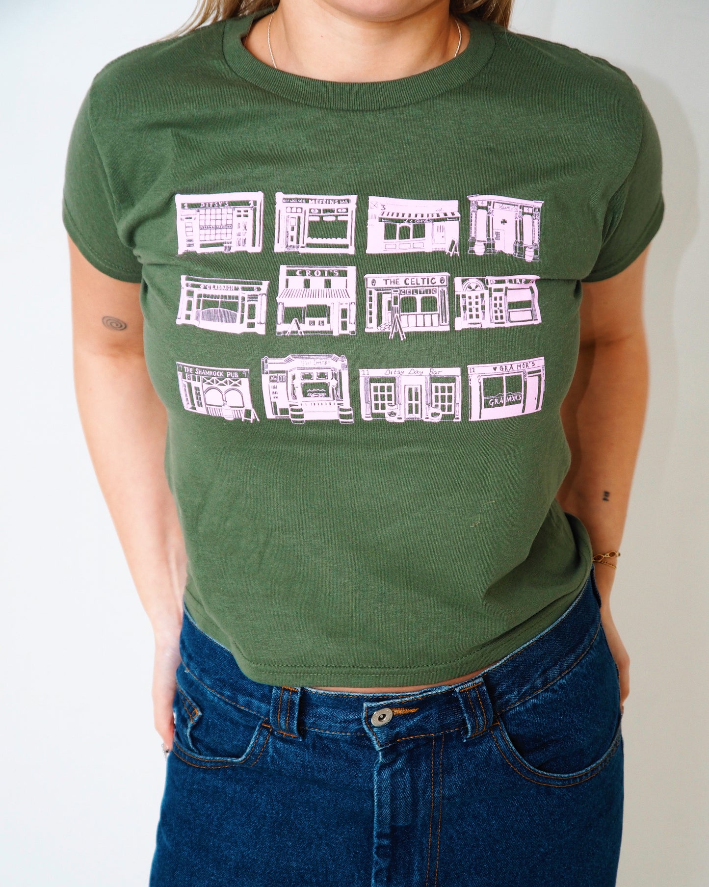 12 Pubs of Ditsy Boxy Baby Tee